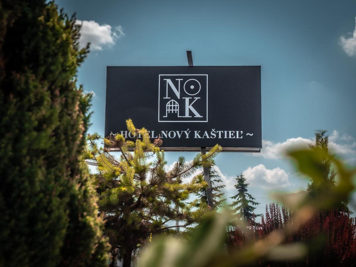 Hotel Novy Kastiel - Self Check-In Topoľcany Bagian luar foto
